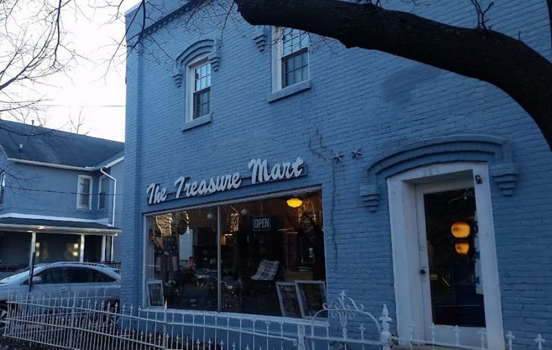 Treasure Mart - Street View (newer photo)